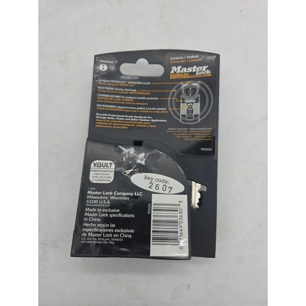 Master Lock M40XKAD Magnum Heavy Duty Stainless Steel Discus Padlock with Key